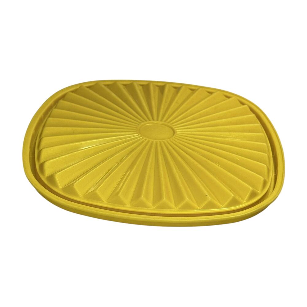 Vintage Tupperware Yellow Seal Lid 812 Round Replacement Part - Picture 4 of 6
